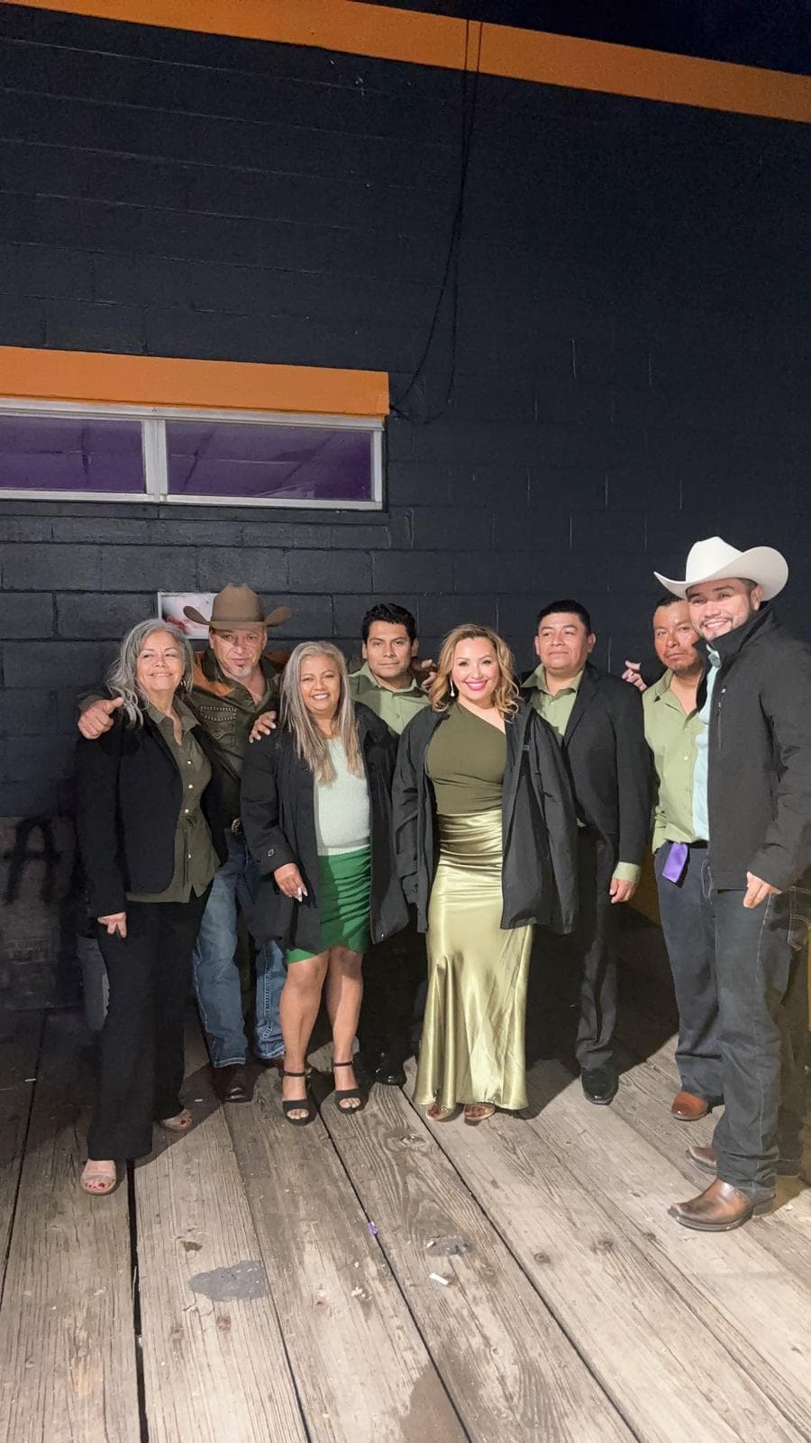 Familia del grupo Guerreros del Sur